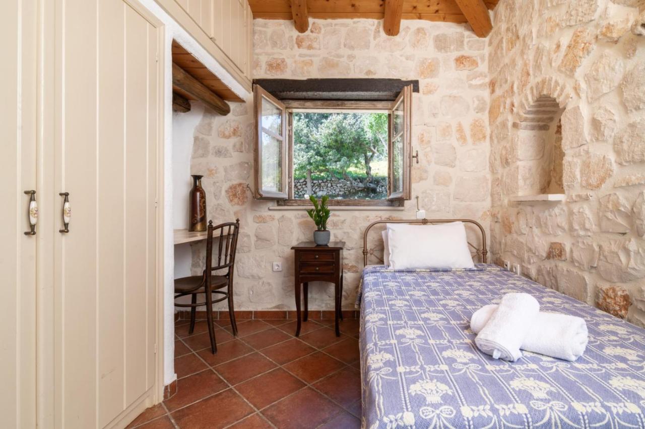 Strofilia Authentic Villas Skinaria Екстер'єр фото